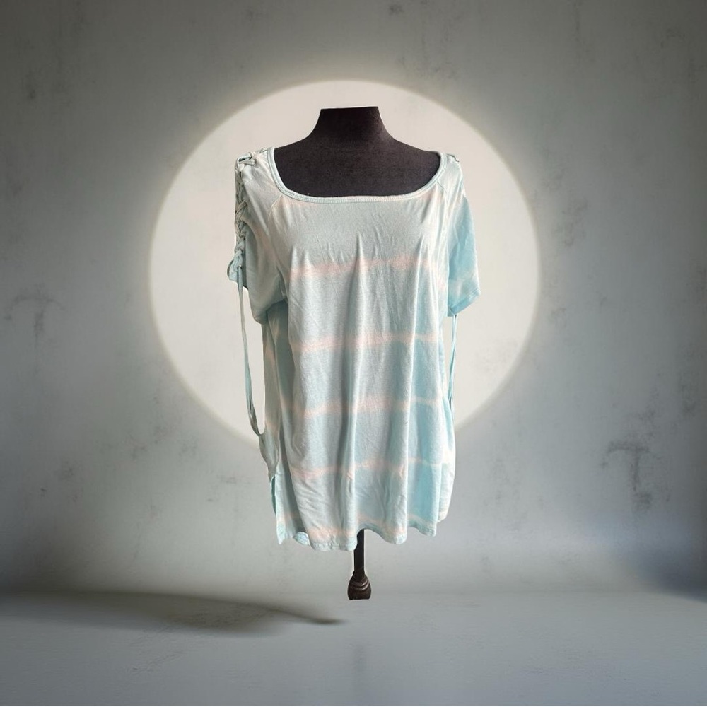 French Laundry Light Blue Women's Top Size Large